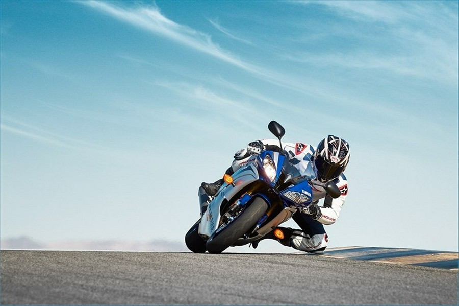 2015 Yamaha Motor Corp., USA YZF-R6