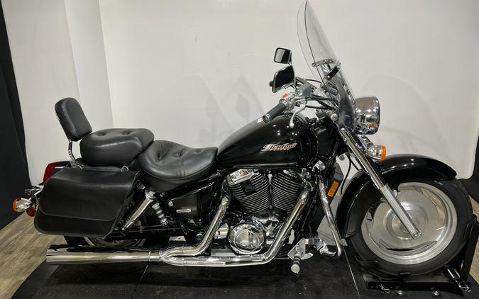 2005 Honda Shadow Sabre™ 1100