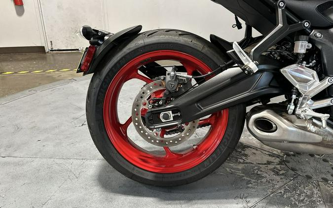 2026 Triumph Trident 660 Triple Tribute Edition