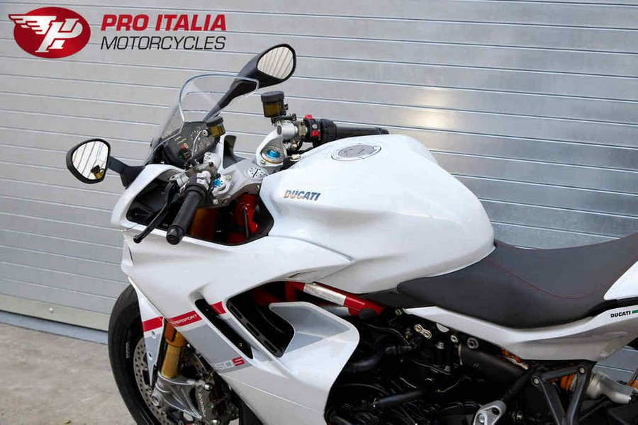 2024 Ducati Supersport 950 S White Stripe