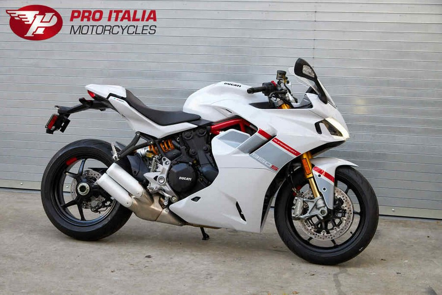 2024 Ducati Supersport 950 S White Stripe