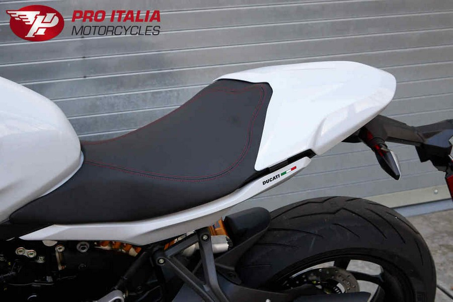 2024 Ducati Supersport 950 S White Stripe