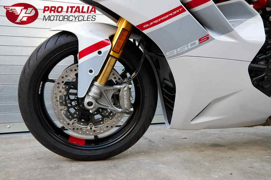 2024 Ducati Supersport 950 S White Stripe