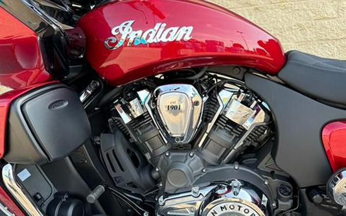 2024 Indian Motorcycle Chieftain® Dark Horse®