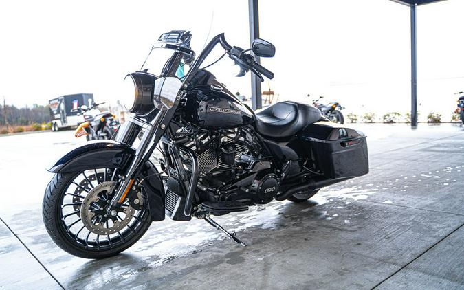 2019 Harley-Davidson® FLHRXS - Road King® Special