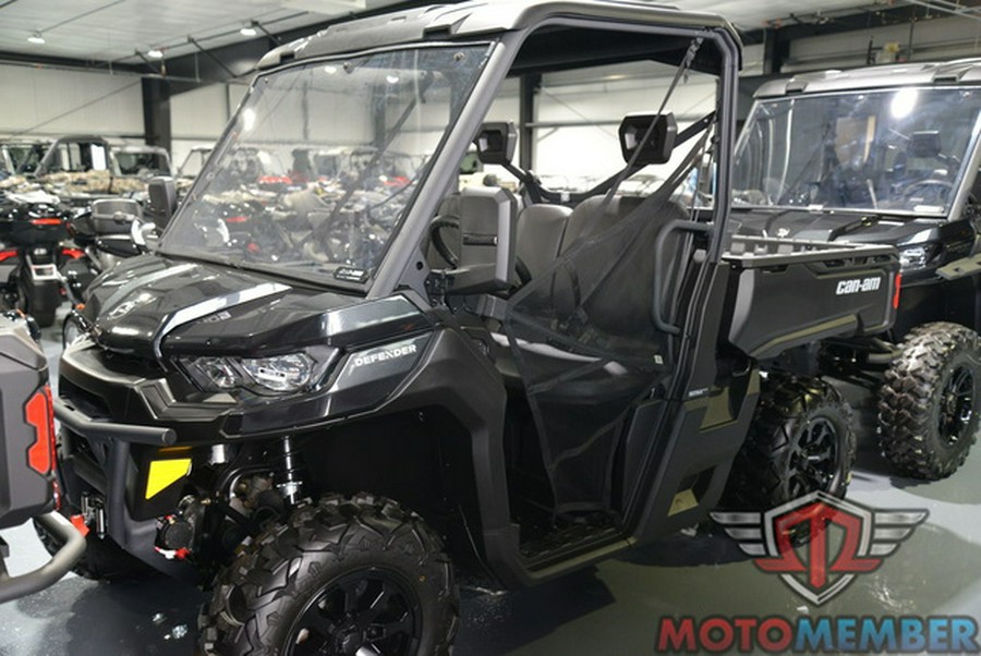 2025 Can-Am Defender DPS HD9 Stealth Black