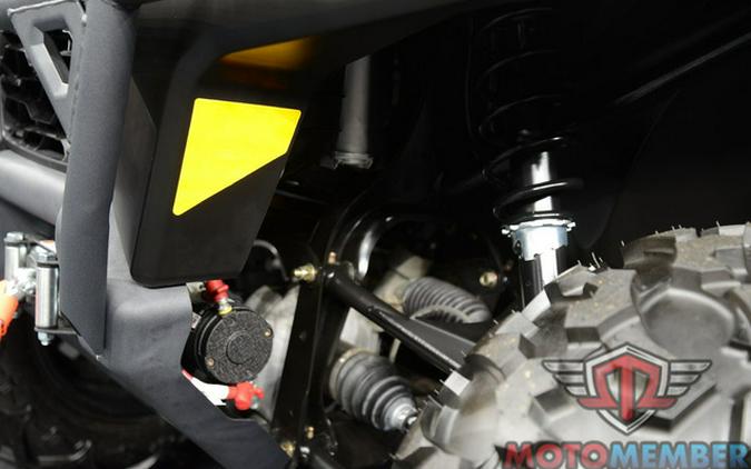 2025 Can-Am Defender DPS HD9 Stealth Black