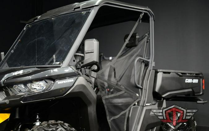 2025 Can-Am Defender DPS HD9 Stealth Black