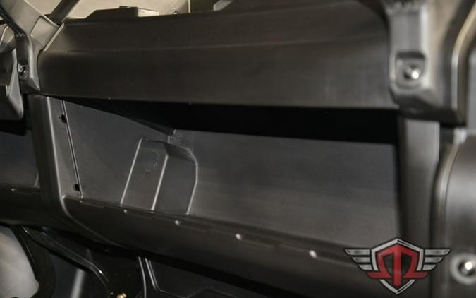 2025 Can-Am Defender DPS HD9 Stealth Black