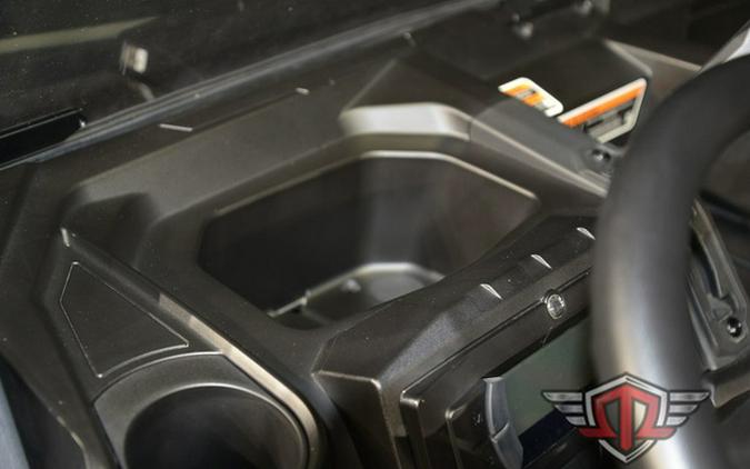 2025 Can-Am Defender DPS HD9 Stealth Black