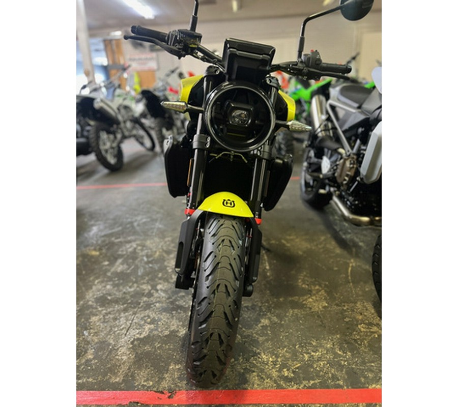 2026 Husqvarna Motorcycles VITPILEN 801