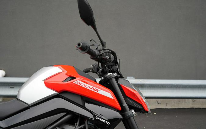 2024 CFMOTO 300NK