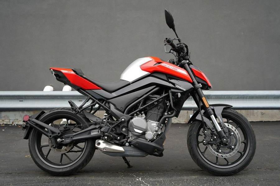 2024 CFMOTO 300NK