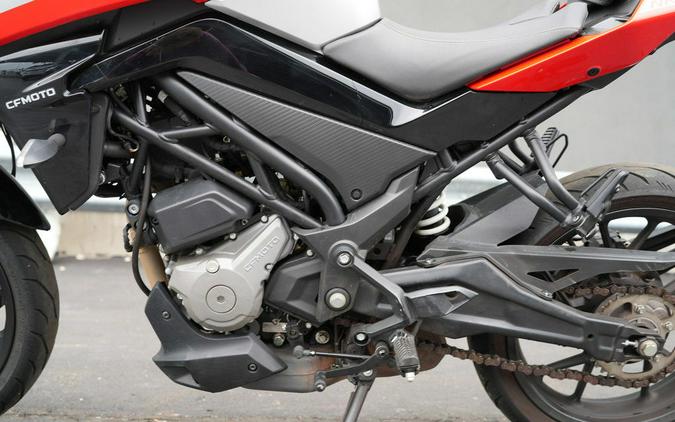 2024 CFMOTO 300NK