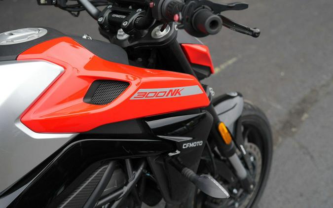 2024 CFMOTO 300NK