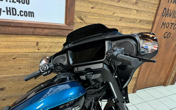 2026 Harley-Davidson® Street Glide® Teal Thunder / Vivid Black Black Trim FLHX