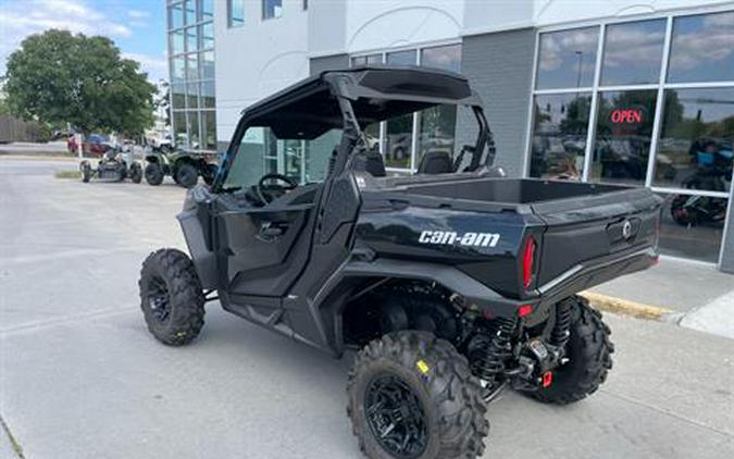 2023 Can-Am Commander XT 700