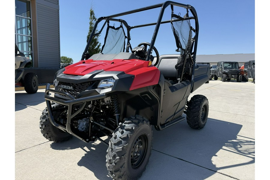 2026 Honda PIONEER 700