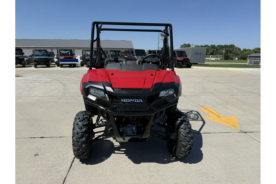 2026 Honda PIONEER 700