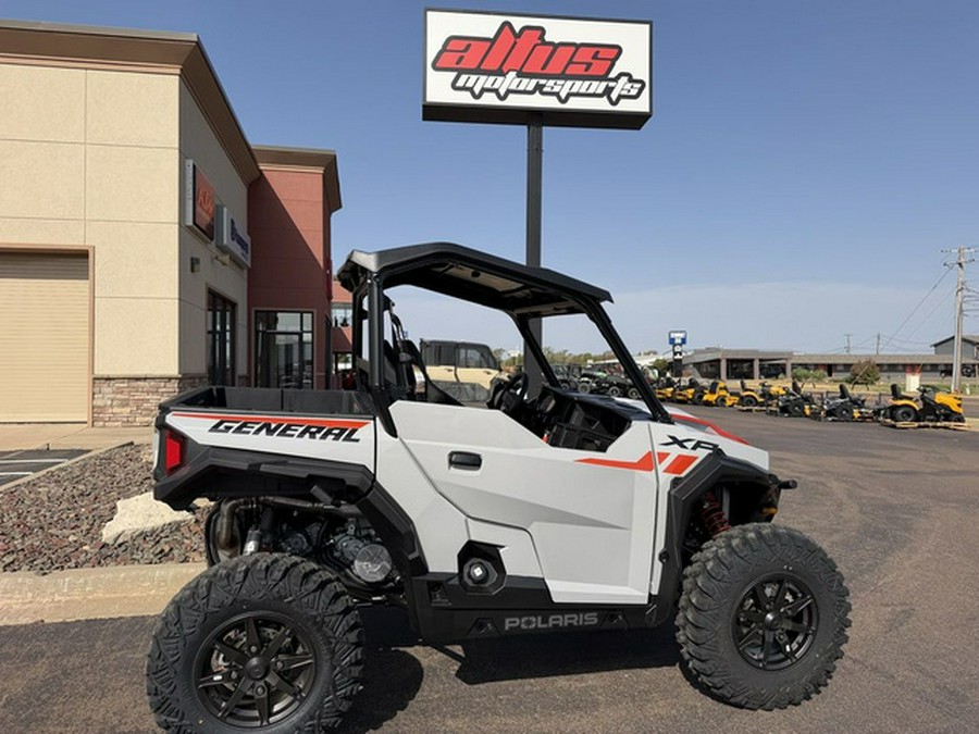 2027 Polaris GENERAL XP 1000 Sport