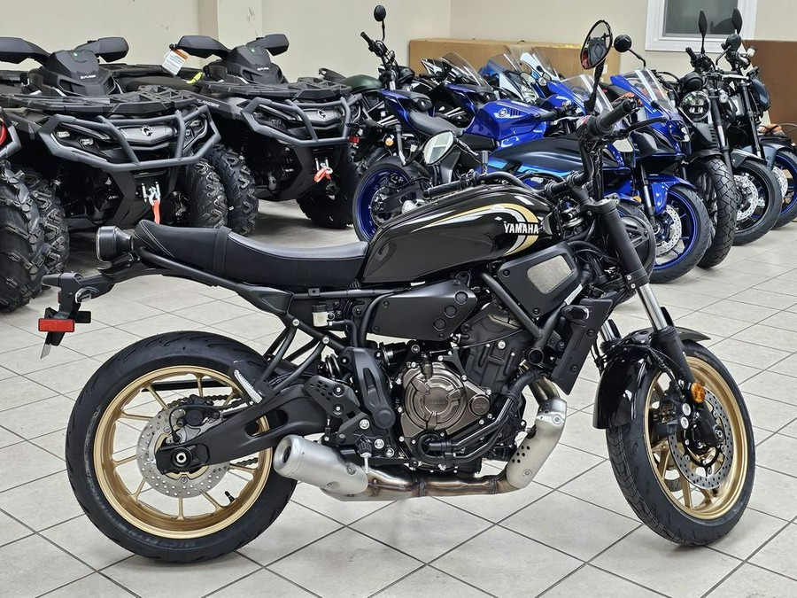 2024 Yamaha XSR 700