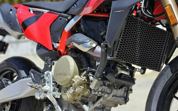 2024 Ducati Hypermotard 698 Mono Red