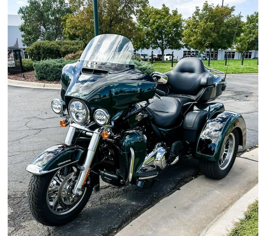 2024 Harley-Davidson® FLHTCUTG - Tri Glide® Ultra