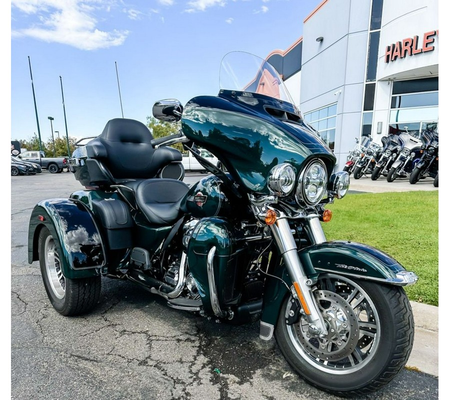 2024 Harley-Davidson® FLHTCUTG - Tri Glide® Ultra