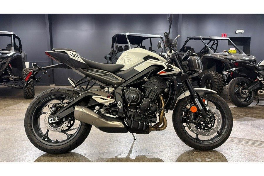 2025 Street Triple 765 R - Triumph