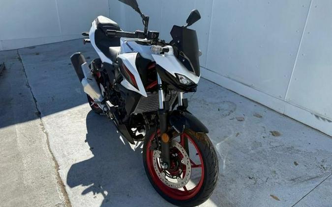 2026 Kawasaki Z500 SE ABS