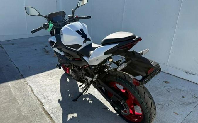 2026 Kawasaki Z500 SE ABS