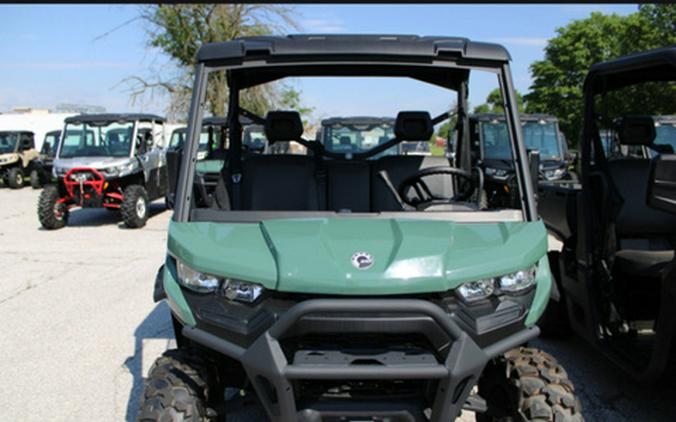2025 Can-Am Defender HD7