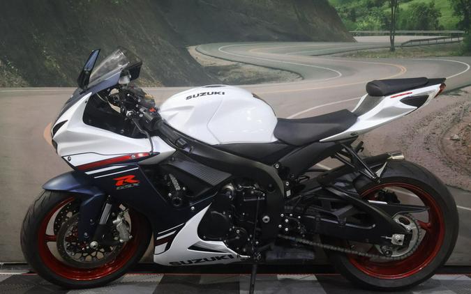 2025 Suzuki GSX-R600