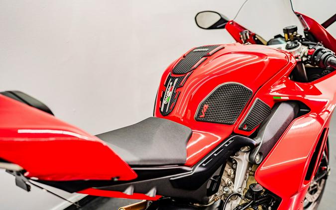 2023 Ducati Panigale V4
