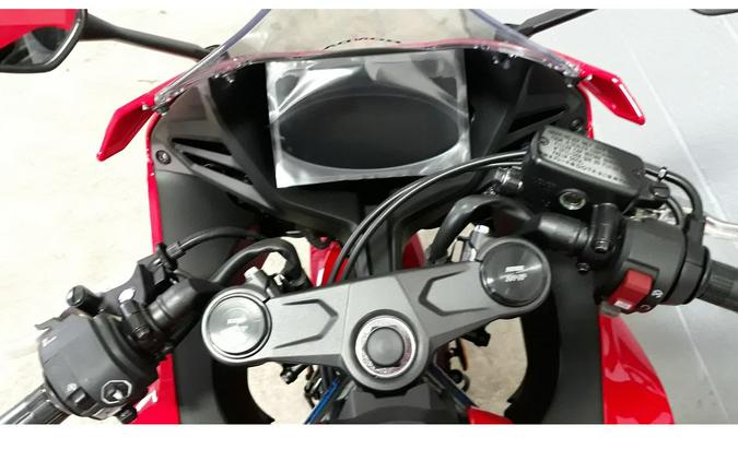 2026 CBR650R ABS - Honda