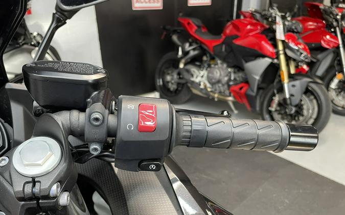2023 Kawasaki Ninja® 400