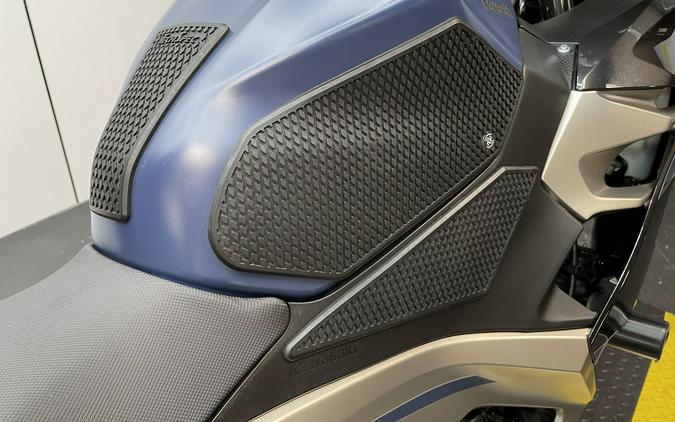 2023 Kawasaki Ninja® 400