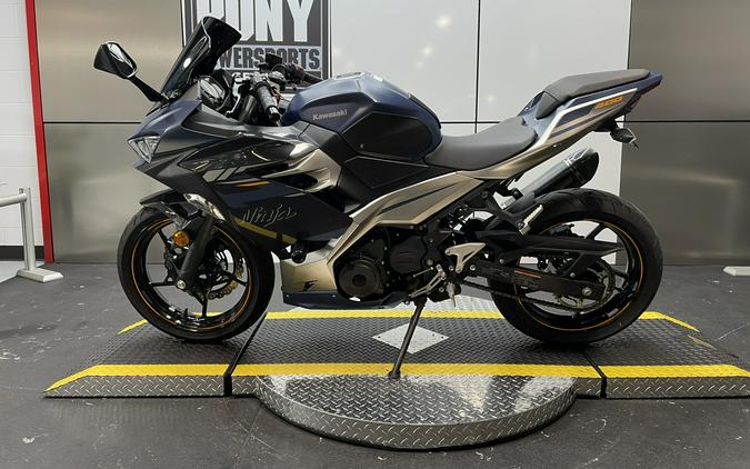 2023 Kawasaki Ninja® 400
