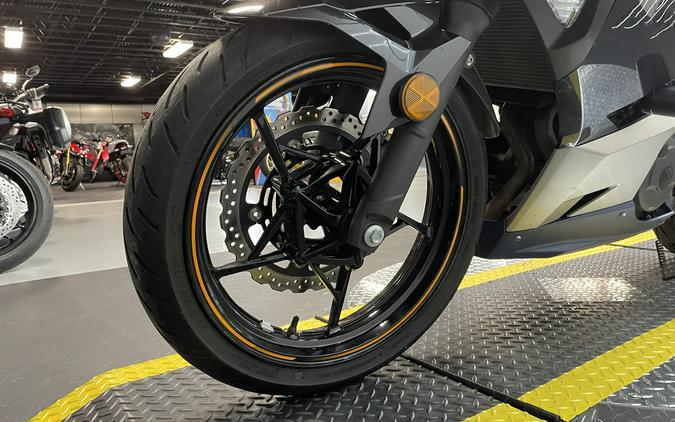 2023 Kawasaki Ninja® 400