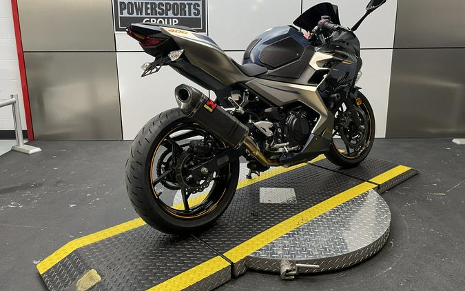 2023 Kawasaki Ninja® 400