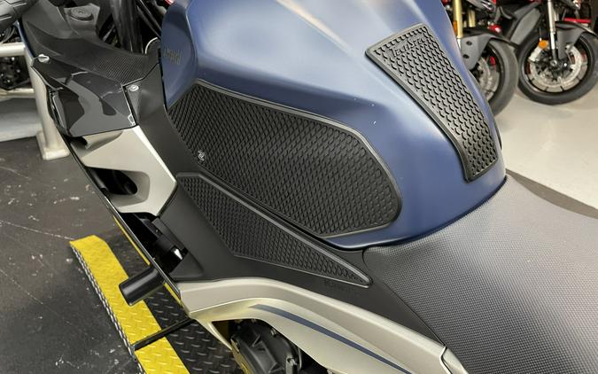 2023 Kawasaki Ninja® 400