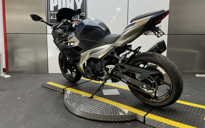 2023 Kawasaki Ninja® 400