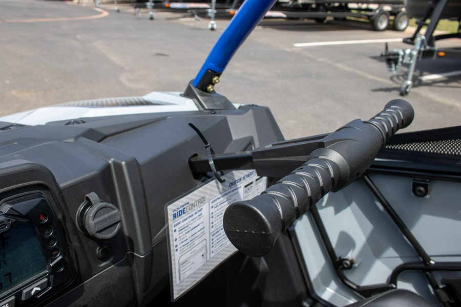 2026 POLARIS RZR 200 EFI