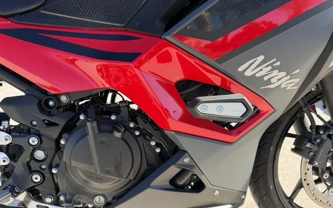2025 Kawasaki Ninja 500 SE ABS