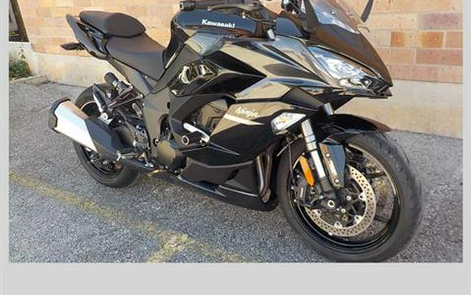 2021 Kawasaki Ninja 1000SX