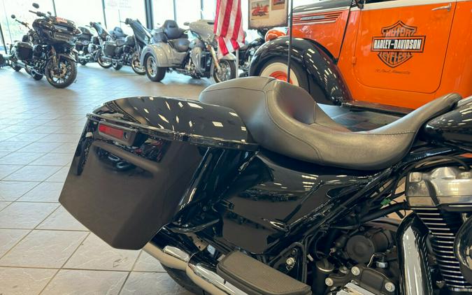 2019 Harley-Davidson Electra Glide Standard FLHT