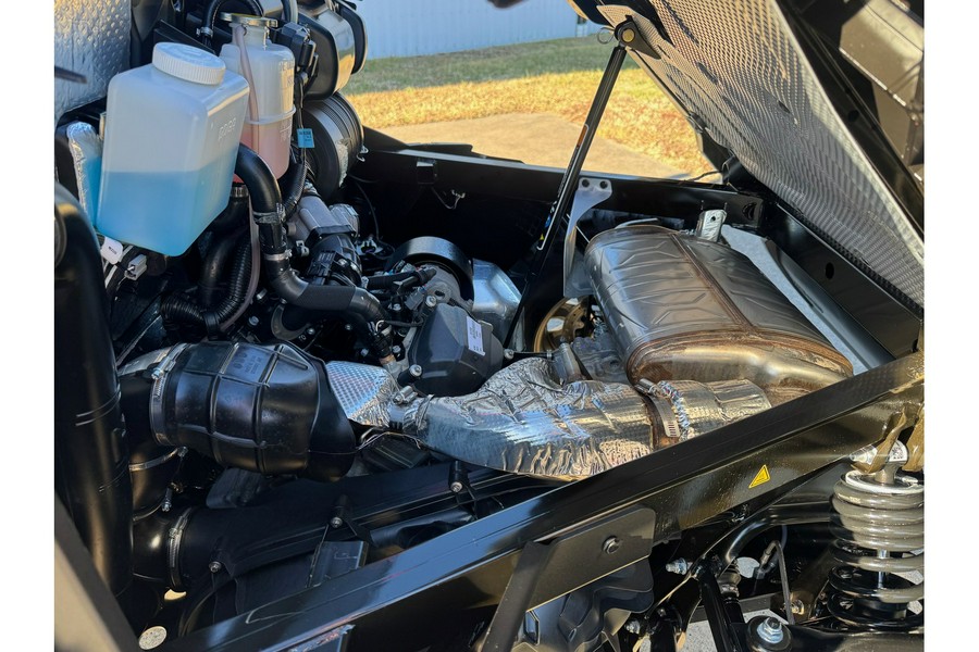 2025 Can-Am DEFENDER MAX LIMITED HD10