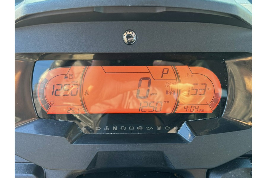 2025 Can-Am DEFENDER MAX LIMITED HD10