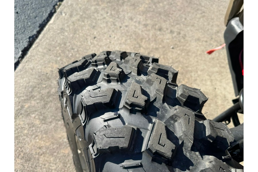 2025 Can-Am DEFENDER MAX LIMITED HD10