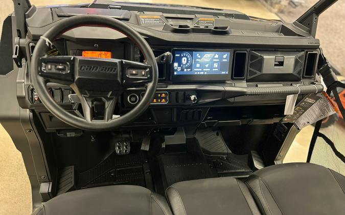 2026 DEFENDER MAX XT HD11 W INFOTAINMENT - Can-Am
